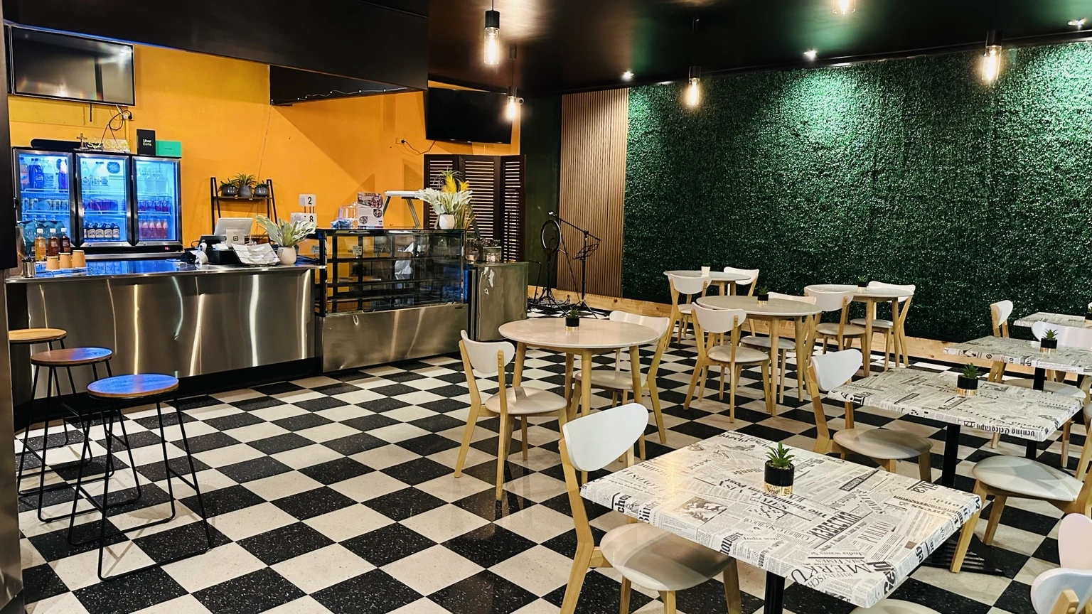 Inside 52 South Cafe and Restaurant in Rosetta